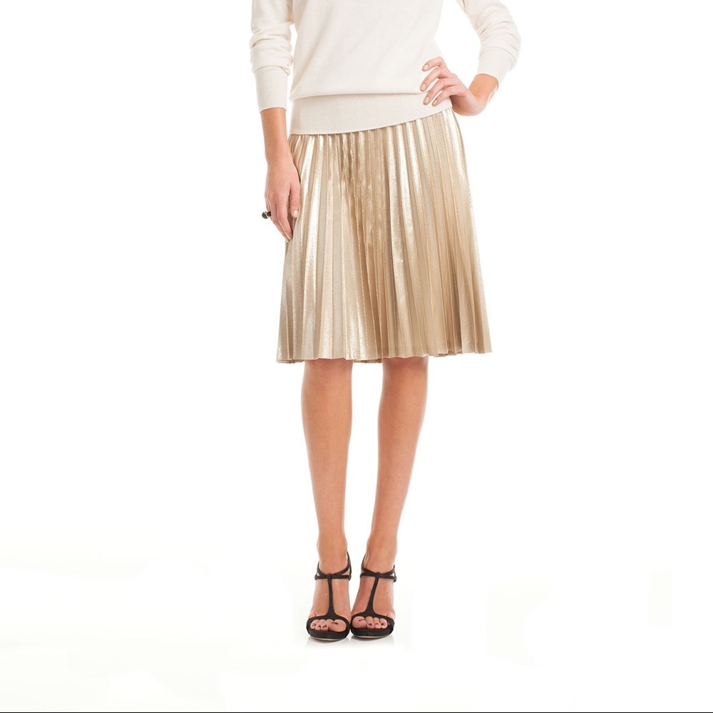 EUC Trina Turk Gold Pleated Skirt - Party!